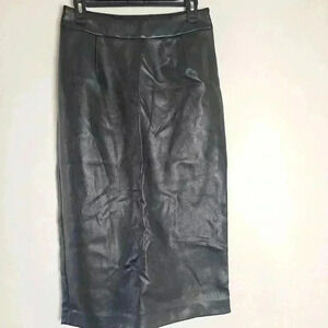 ASHRO Faux Leather Skirt Size 6 EUC